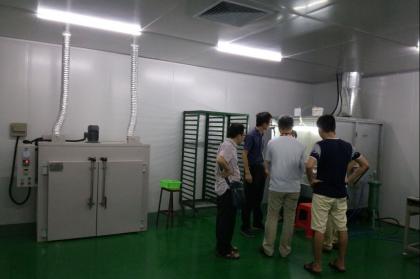 某知名企業(yè)定制硅膠馬克杯作為促銷禮品